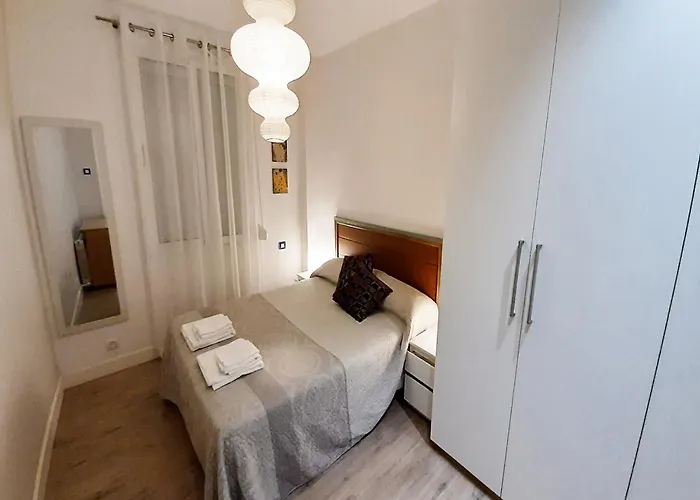 Apartman Amplio Y Bonito Piso A Pocos Metros Del Centro *