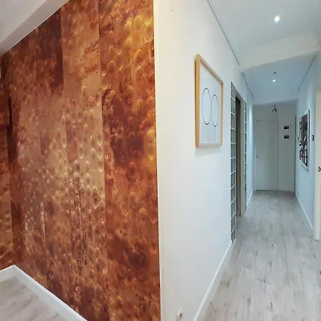 Amplio Y Bonito Piso A Pocos Metros Del Centro Apartamento