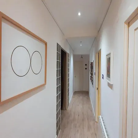 Amplio Y Bonito Piso A Pocos Metros Del Centro * ビルバオ